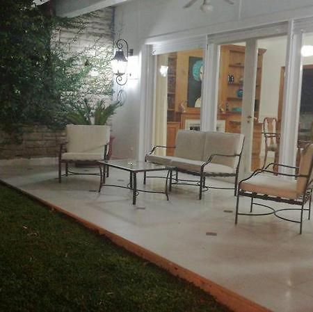 Casa Franca - Bed And Breakfast En San Isidro - Habitaciones - Piscina Eksteriør billede